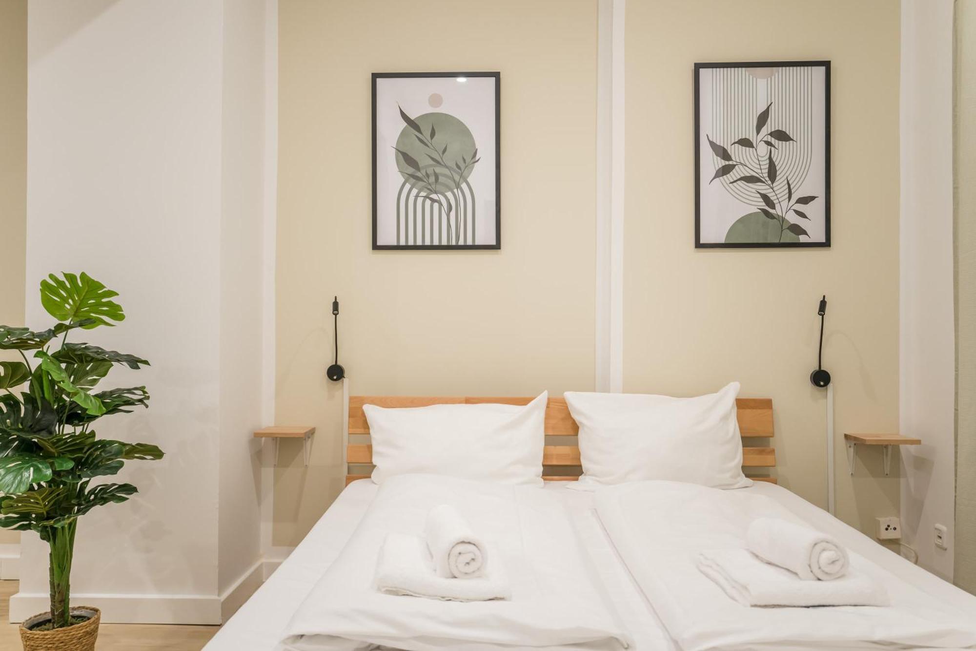 Spacious Family Apartment With 2 Bedrooms برلين المظهر الخارجي الصورة