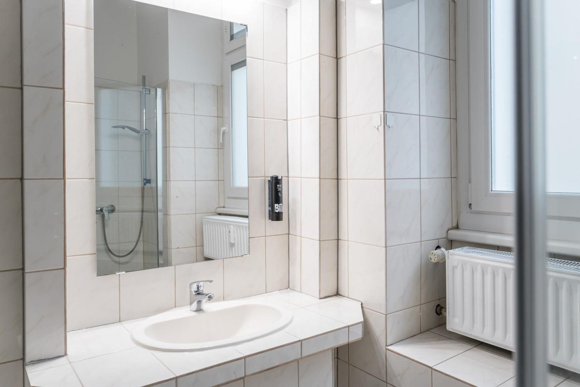 Spacious Family Apartment With 2 Bedrooms برلين المظهر الخارجي الصورة